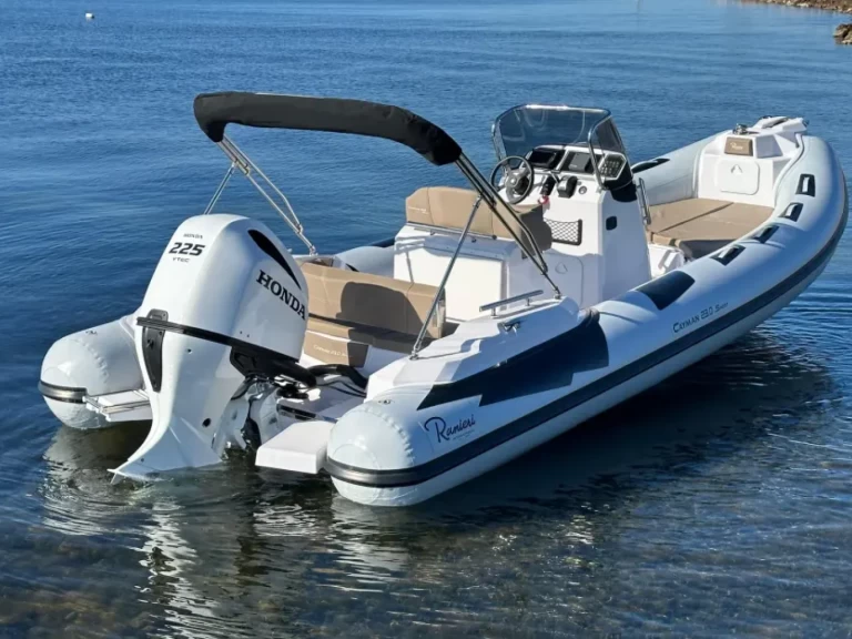 Hire RIB Ranieri with a boat licence