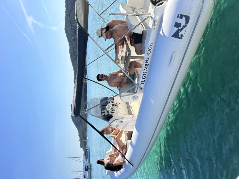 RIB hire in Gapeau - Nuova Jolly Nuova Jolly 700