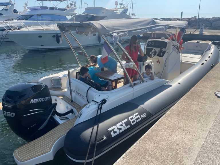 Motorboat hire in Port de Hyères (St Pierre) - Bsc bsc85