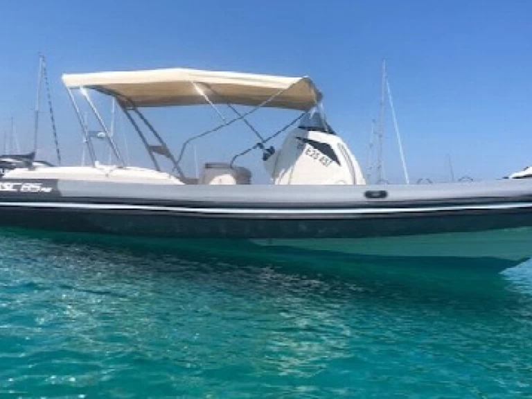 Hire Motorboat with or without skipper Bsc Port de Hyères (St Pierre)