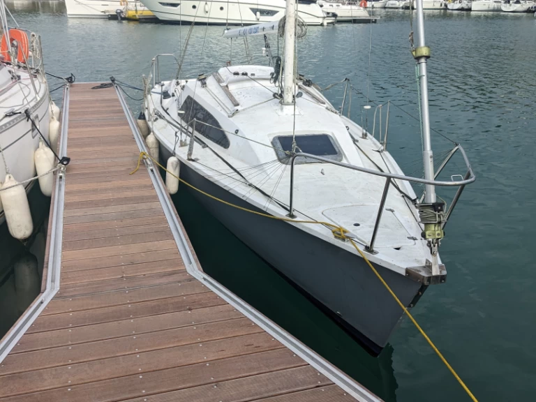 Hire Sailboat Archambault with a boat licence