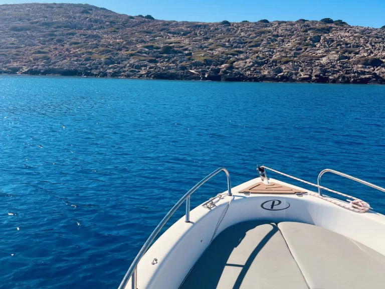 Motorboat hire in World - Poseidon Blue Water 185