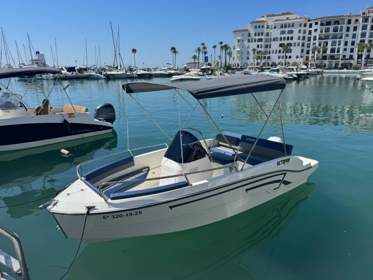 Hire a AM Yacht 500 Open Benalmádena