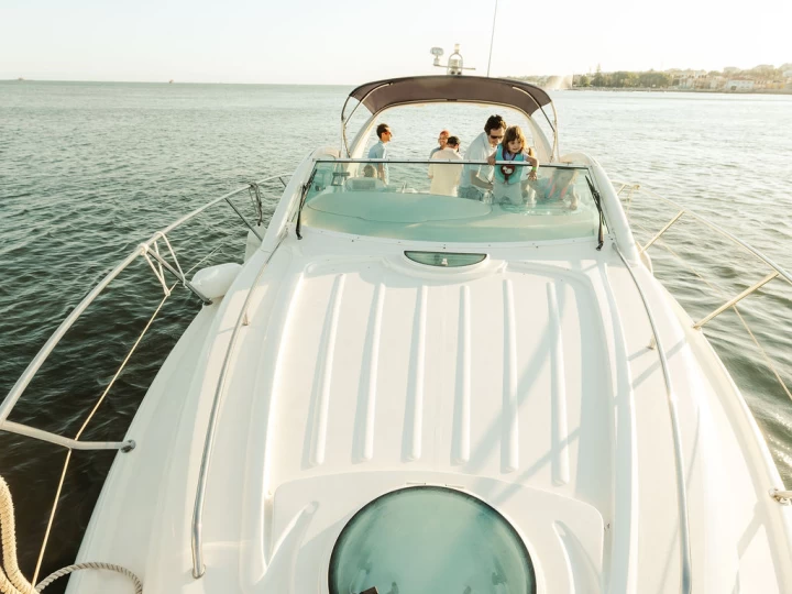 Fairline, U.K. Targa 34 charter bareboat or skippered in  Lisbon