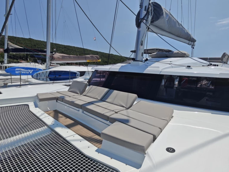 Yacht charter Punat - Fountaine Pajot Elba 45 on SamBoat
