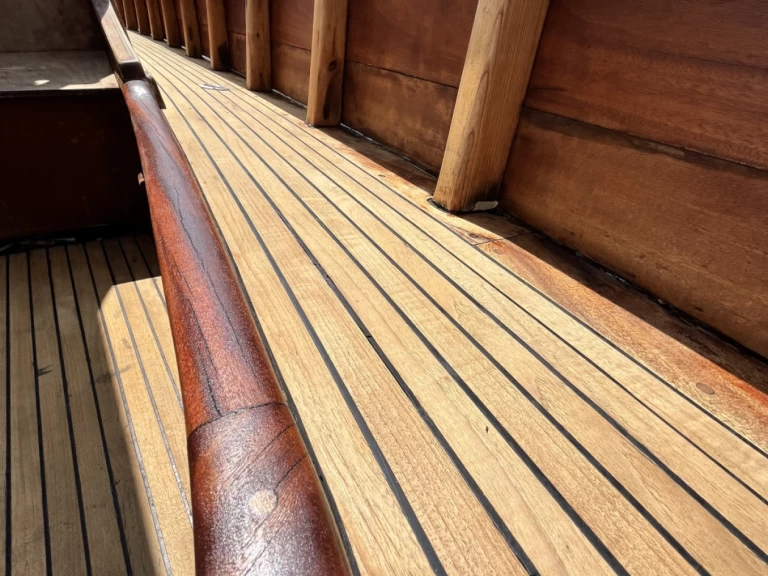 Hire Sailboat with or without skipper Cantiere Di Pinto Antonio Sant Antoni de Portmany