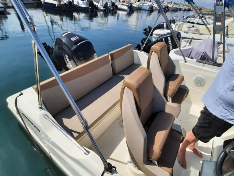 Yacht charter Argelès-sur-Mer - Quicksilver Activ 605 Sundeck on SamBoat