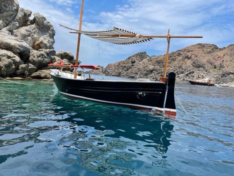 Hire a Pascual sole diesel Cadaqués