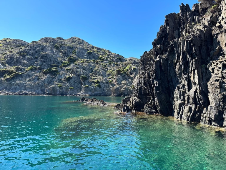 Hire Motorboat with or without skipper Pascual Cadaqués