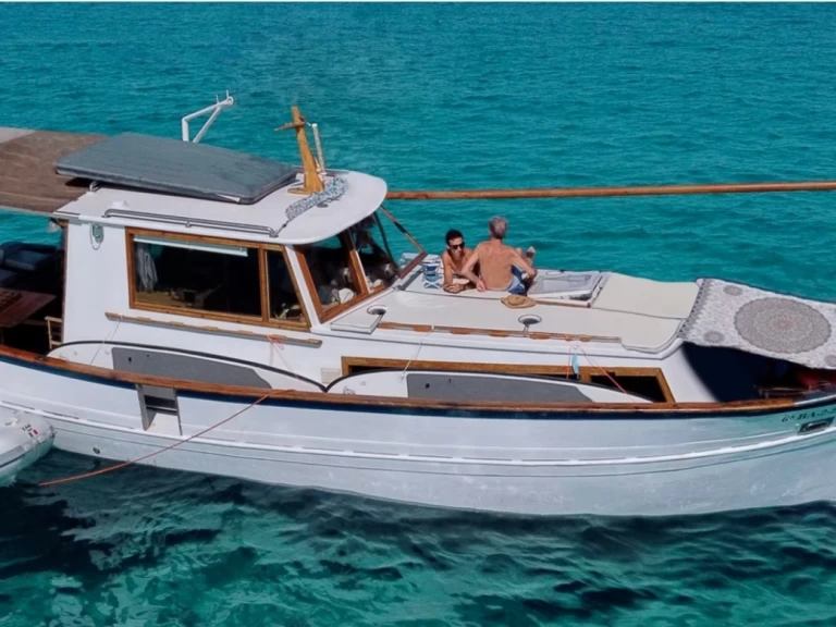 Yacht charter La Savina - Madera Clásico Estilo Llaut on SamBoat