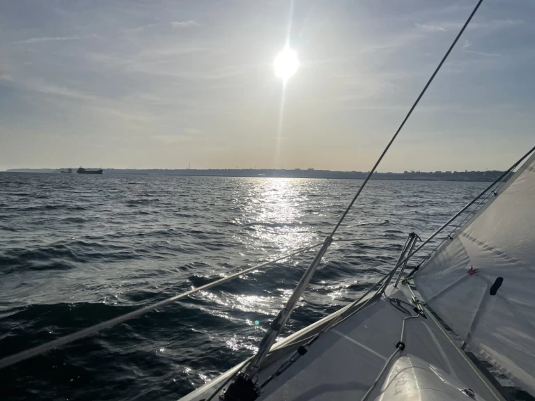 Yacht hire Brest cheap Beneteau 25 Platu