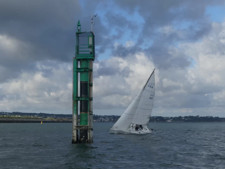 Hire Sailboat with or without skipper Bénéteau Brest