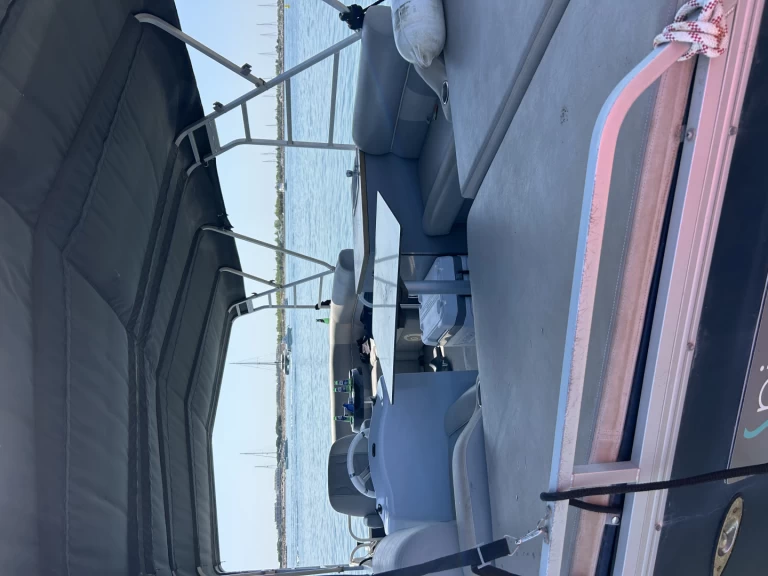 Selva Evolution D.600 charter bareboat or skippered in  Port-Camargue