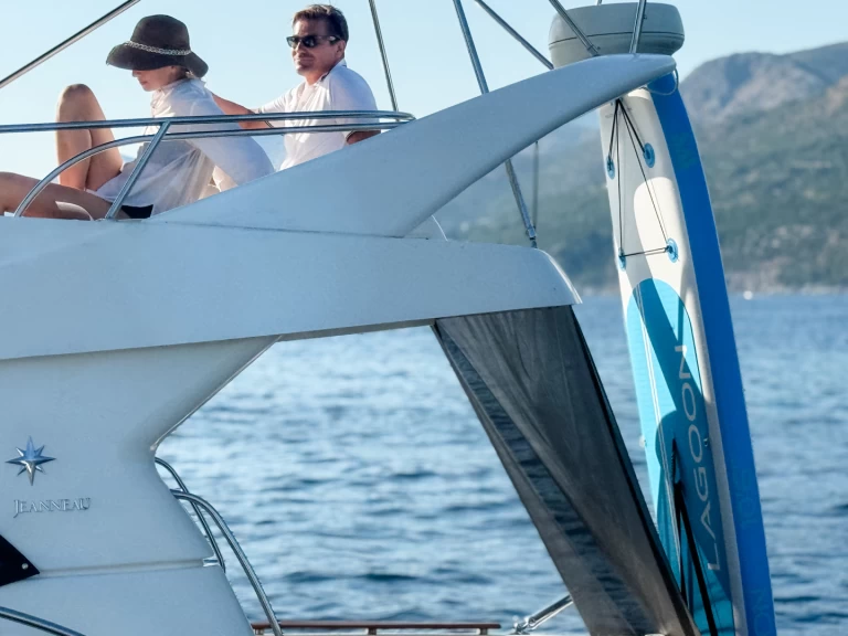 Hire a Jeanneau Prestige 36 Fly Dubrovnik