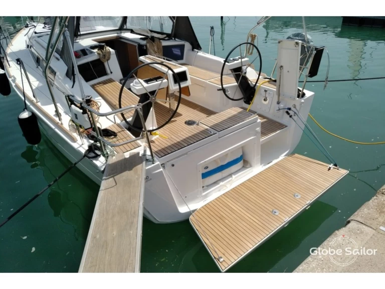 Charter a Dufour Dufour 360 Grand Large in Sant Antoni de Portmany on Samboat