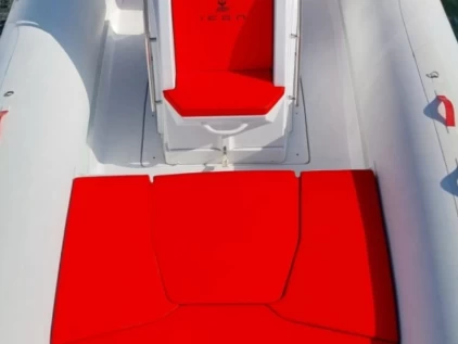 Hire a icon 23 Porto Siracusa