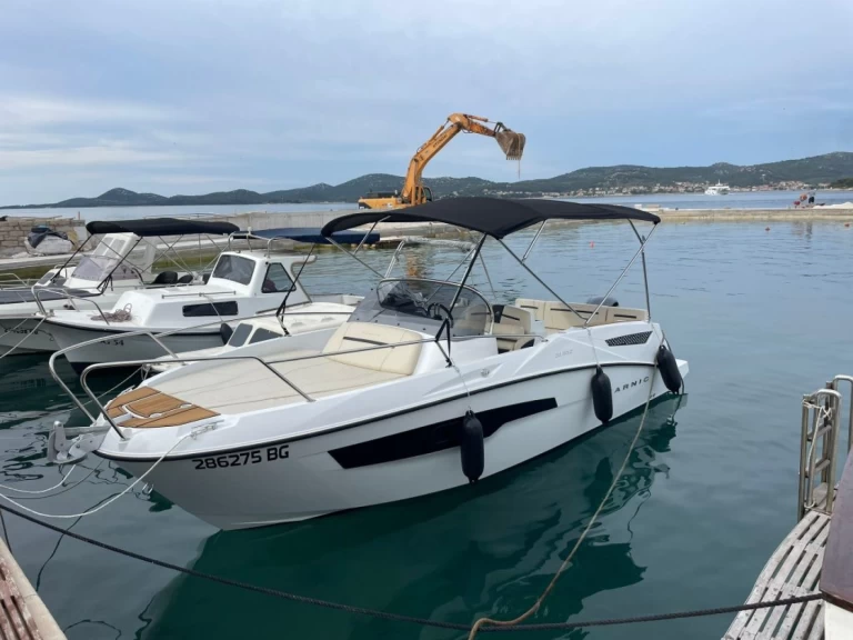 Motorboat to hire Biograd na Moru at the best price