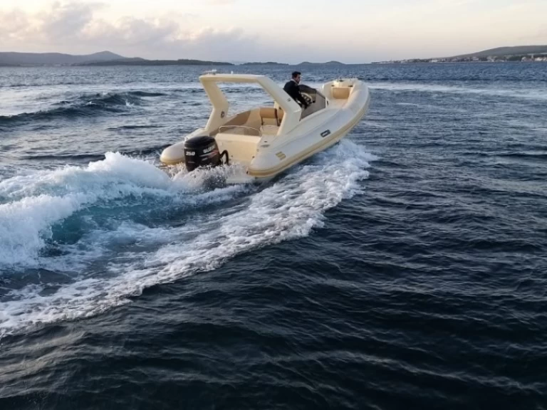 Charter a Solemar 25.1 in Biograd na Moru on Samboat