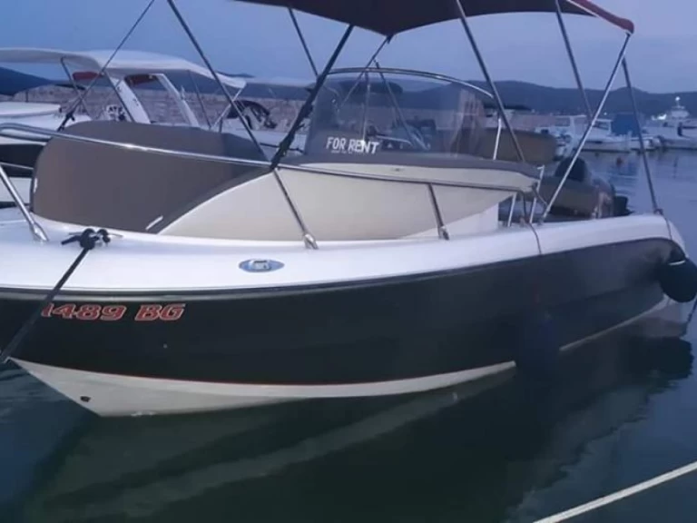 Hire a Fisher 20 DECK Biograd na Moru