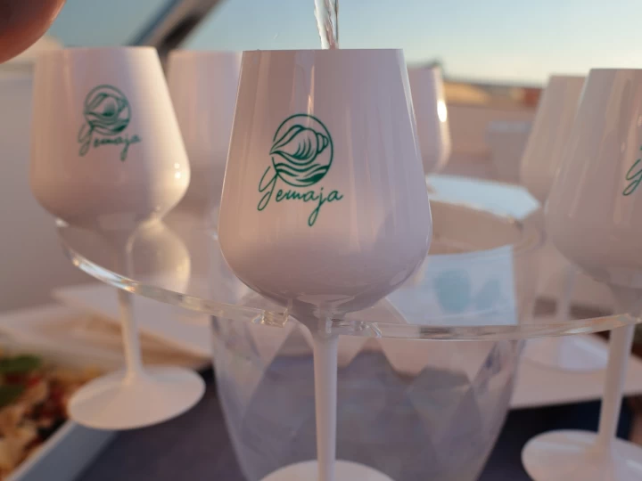 Yacht hire Porto Cesareo cheap Squalo 40