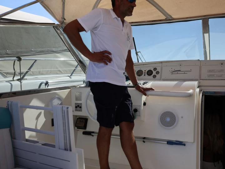 Charter a Squalo Squalo 40 in Porto Cesareo on Samboat