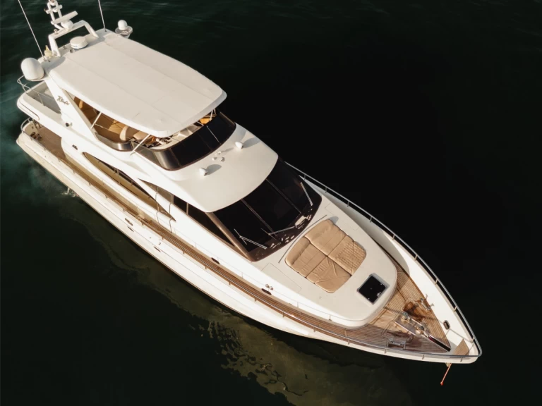 Yacht charter Cartagena - Azimut Azimut 70 on SamBoat