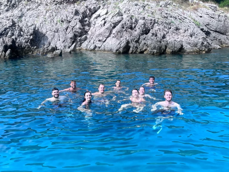 Charter a Navar 11 in Budva on Samboat