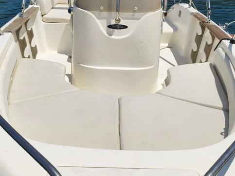 Charter a Mingolla Brava 18 in Taranto on Samboat