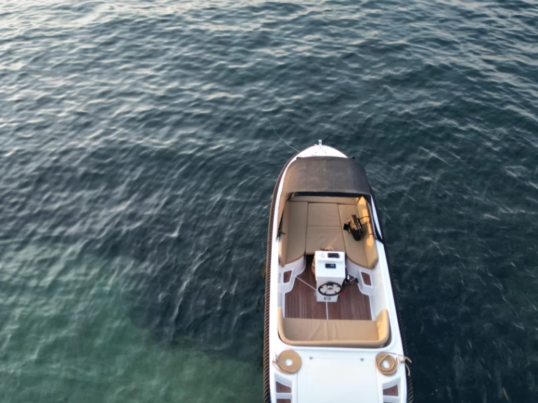 Motorboat hire in Mandelieu-la-Napoule - BRB 555 tenders