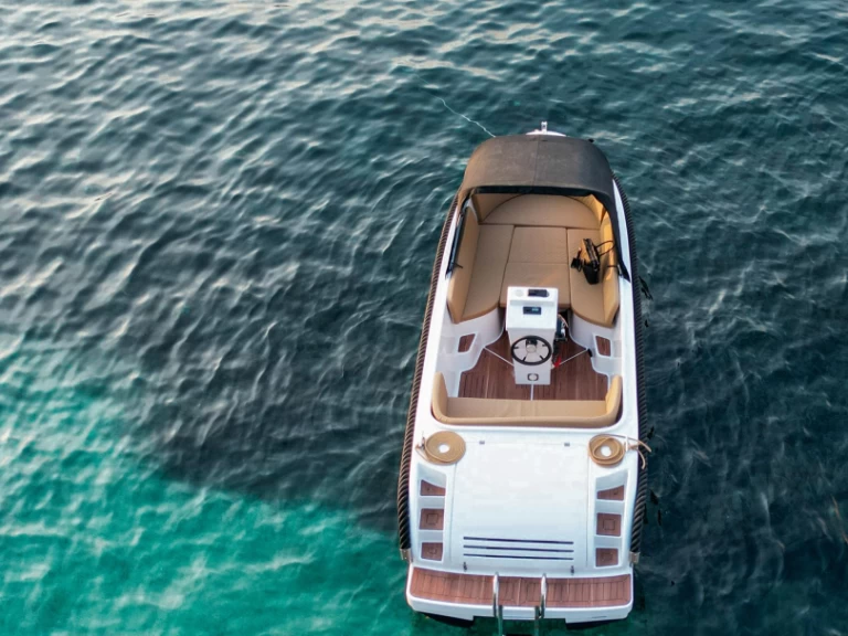 Hire Motorboat with or without skipper BRB Mandelieu-la-Napoule