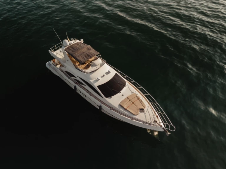 Luxury Yacht hire in Cartagena - Azimut Azimut 62