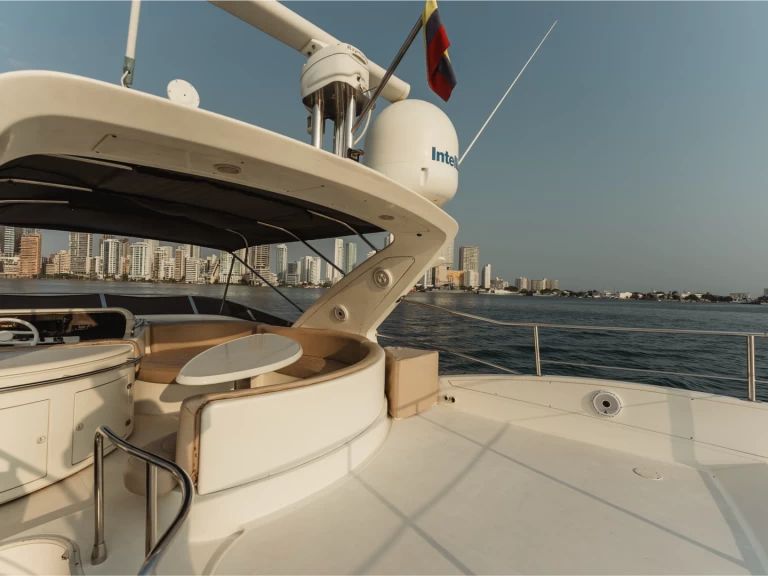 Luxury Yacht to hire Cartagena at the best price