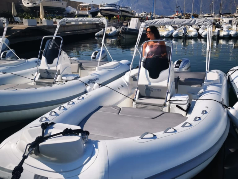 Hire RIB with or without skipper Altamarea Palermo