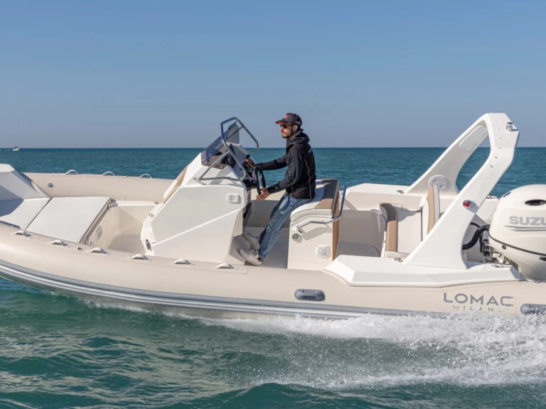 Yacht charter Hyères - Lomac Lomac 710 IN on SamBoat