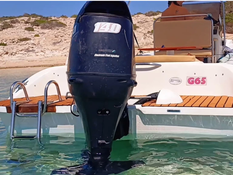 RIB hire in Ibiza Town - Gommonautica G65