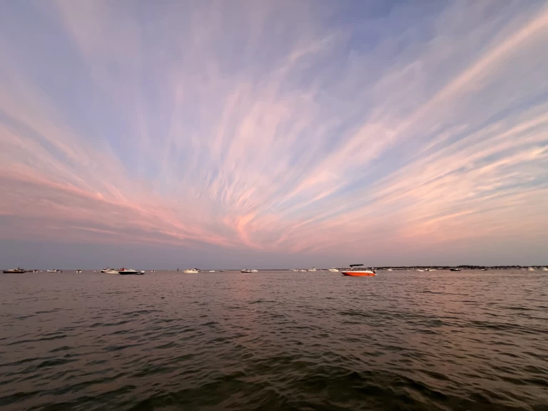 Yacht hire Arcachon cheap E21