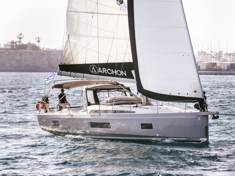 Hire Sailboat with or without skipper Bénéteau Rhodes (City)