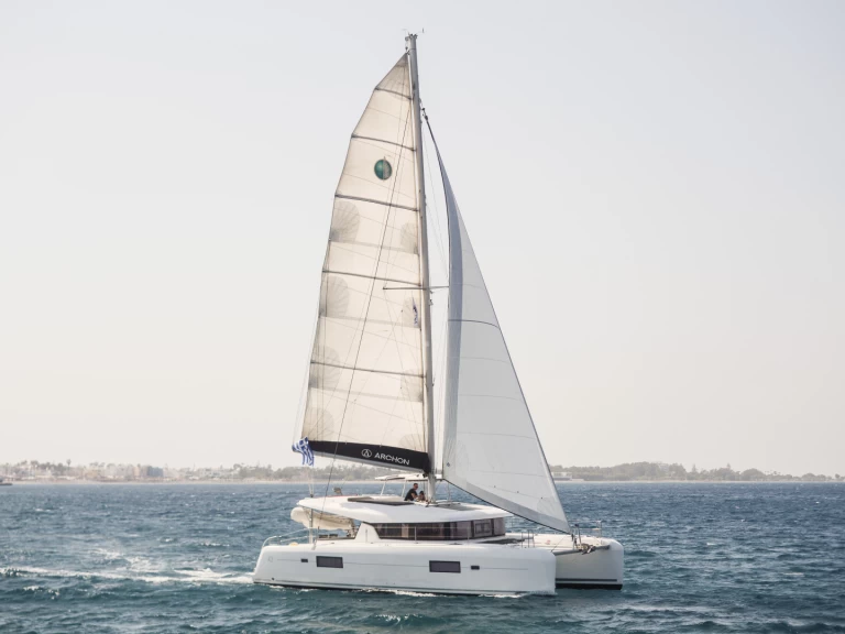 Catamaran hire in Kos - Lagoon Lagoon 42