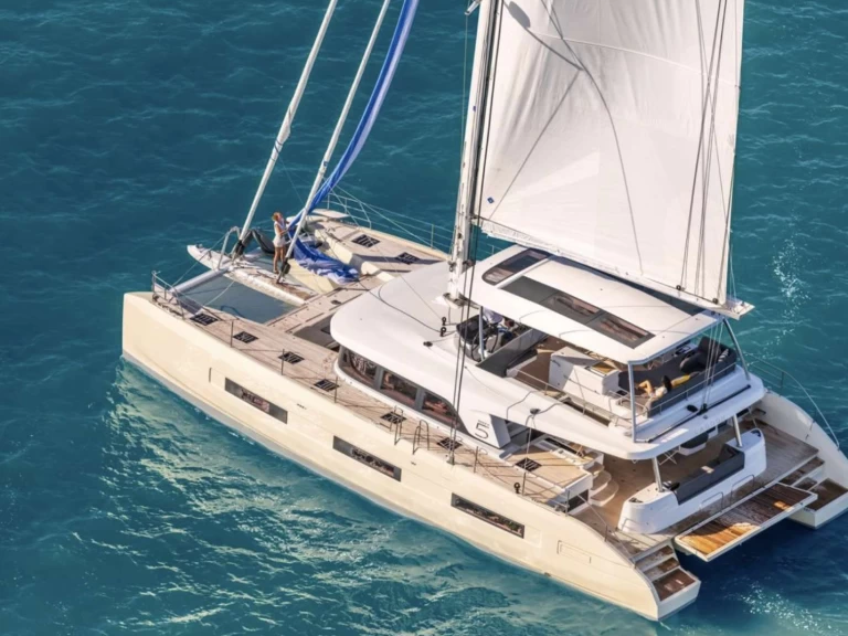 Yacht hire Saint Martin cheap Lady Ros&eacute; (Lagoon Sixty 5)