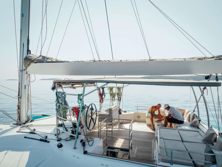 Luxury Yacht hire in Split - Lagoon Baza