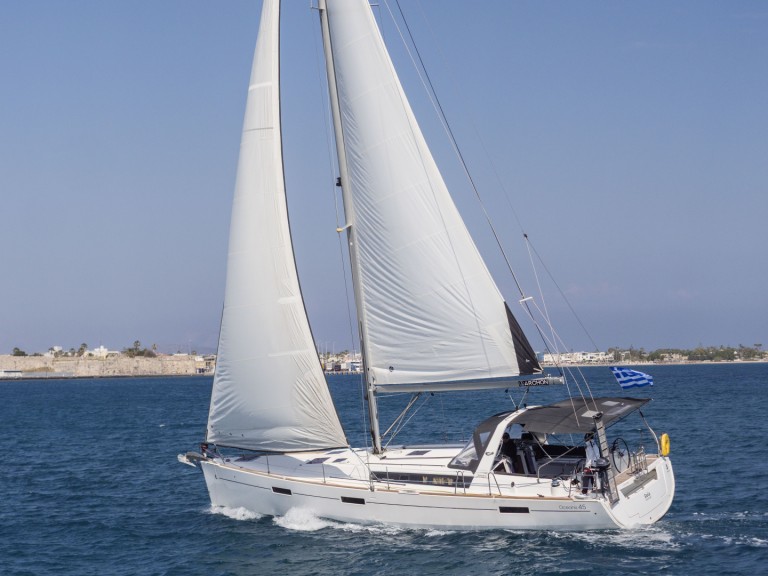 Sailboat hire in Kos - Bénéteau Oceanis 45