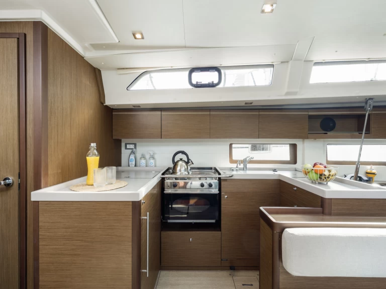 Yacht hire Kos cheap Oceanis 51.1 / owner's version