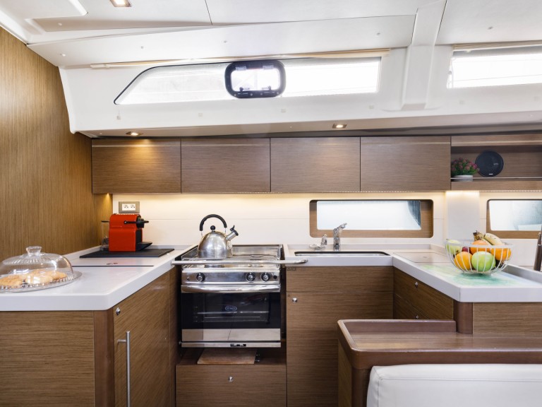 Hire a Bénéteau Oceanis 51.1 Rhodes (City)