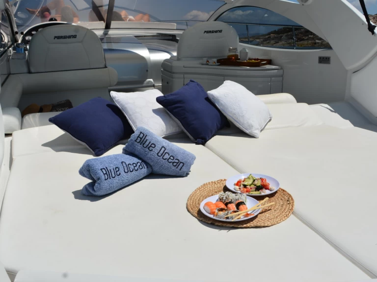 Hire a Pershing Pershing 37 Ibiza Town