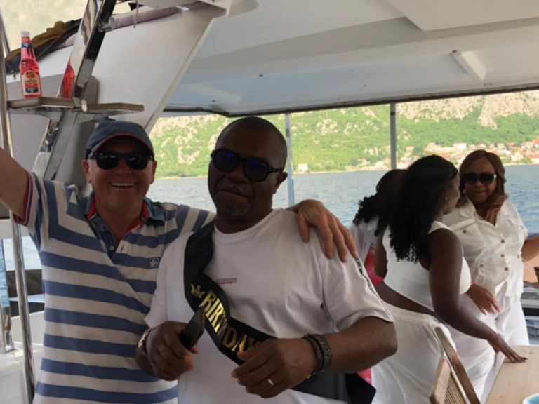 Hire Catamaran Fountaine Pajot with a boat licence