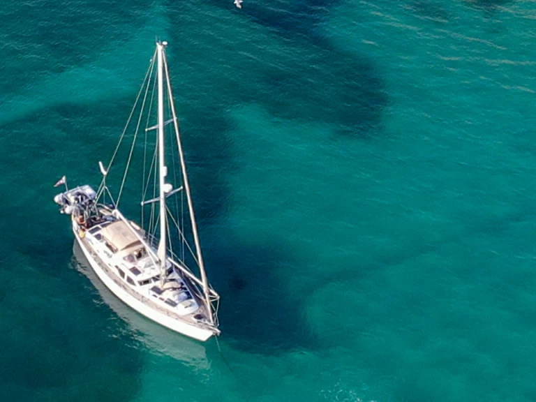 Sailboat to hire Porto San Paolo at the best price