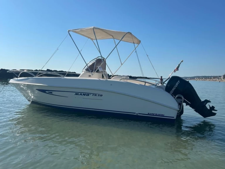 Charter a Mano Marine Mano Marine 19.50 in Porto San Giorgio on Samboat