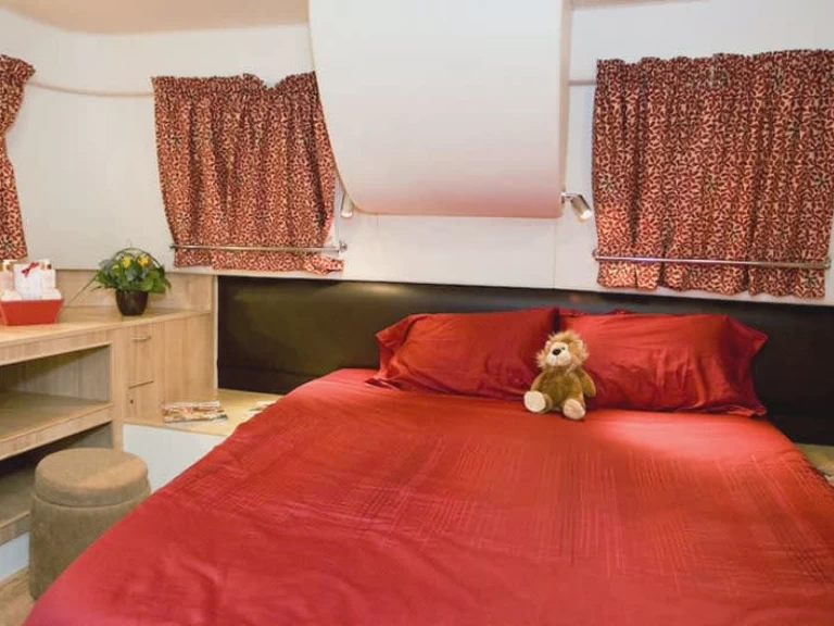 Yacht charter Rheinsberg - Le Boat Royal Mystique A on SamBoat