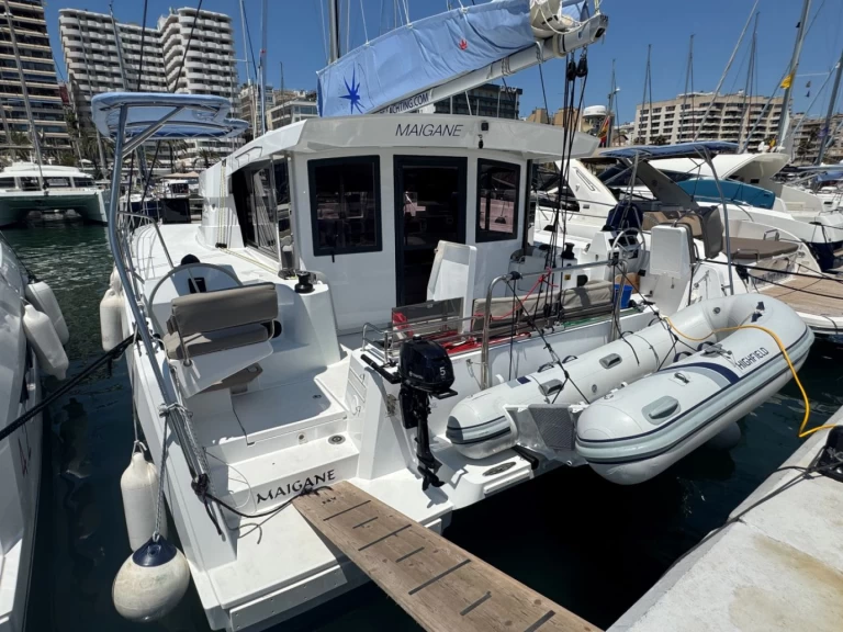 Catamaran hire in Palma de Mallorca - Bali Catamarans Bali Catsmart