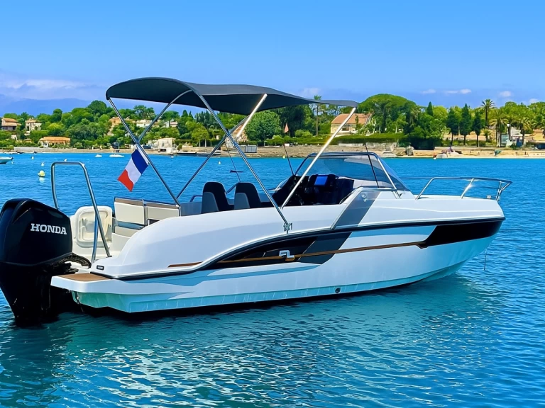 Motorboat hire in Cannes - Bénéteau Flyer 7.7 SUNdeck